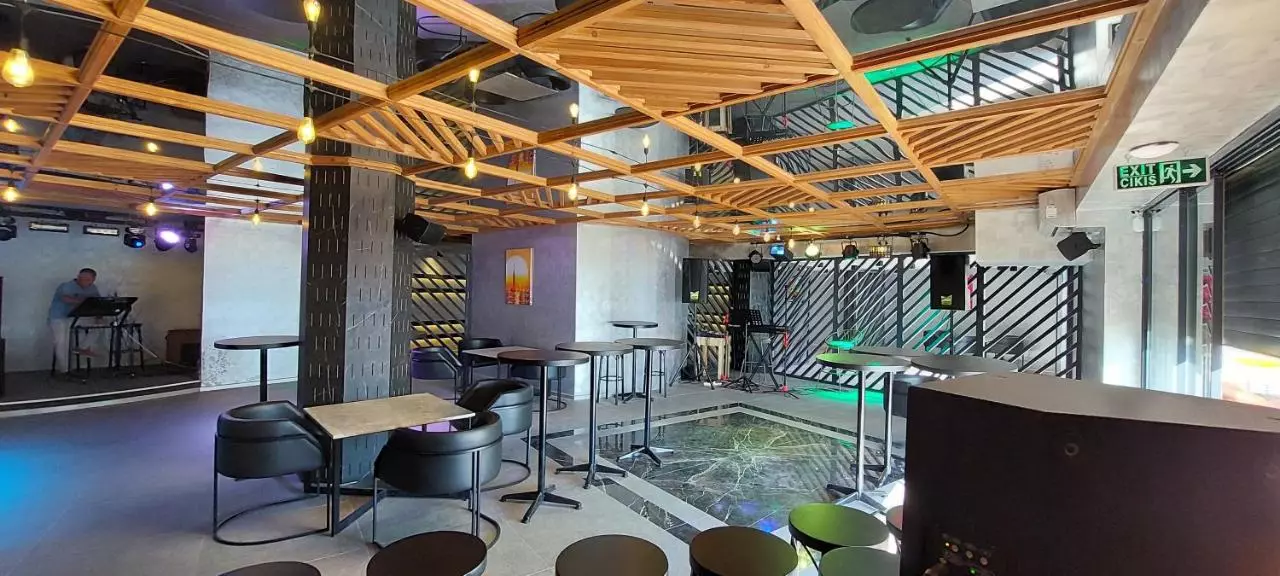 سیگنیچر بلو ریزورت